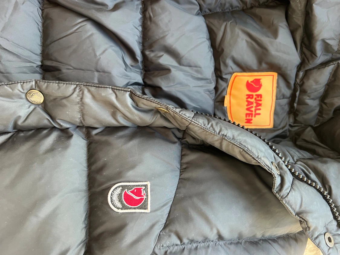 Fjällräven Dunjacka Svart - 3