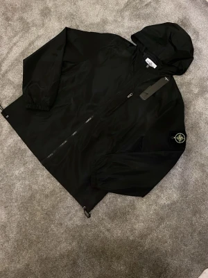 Stone Island vindjacka  - Storlek S passar M