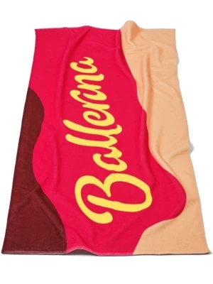 Göteborgs kex - Ballerina - strandhandduk - Badhandduk med Ballerina-motiv. Göteborgs kex. Ca 70x140 cm stor. Oanvänd.