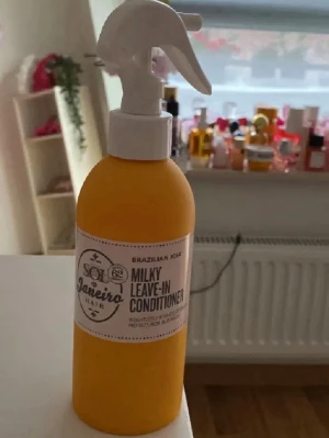 Leave in conditioner  - Sol de Janeiro - fraktfritt (repost)