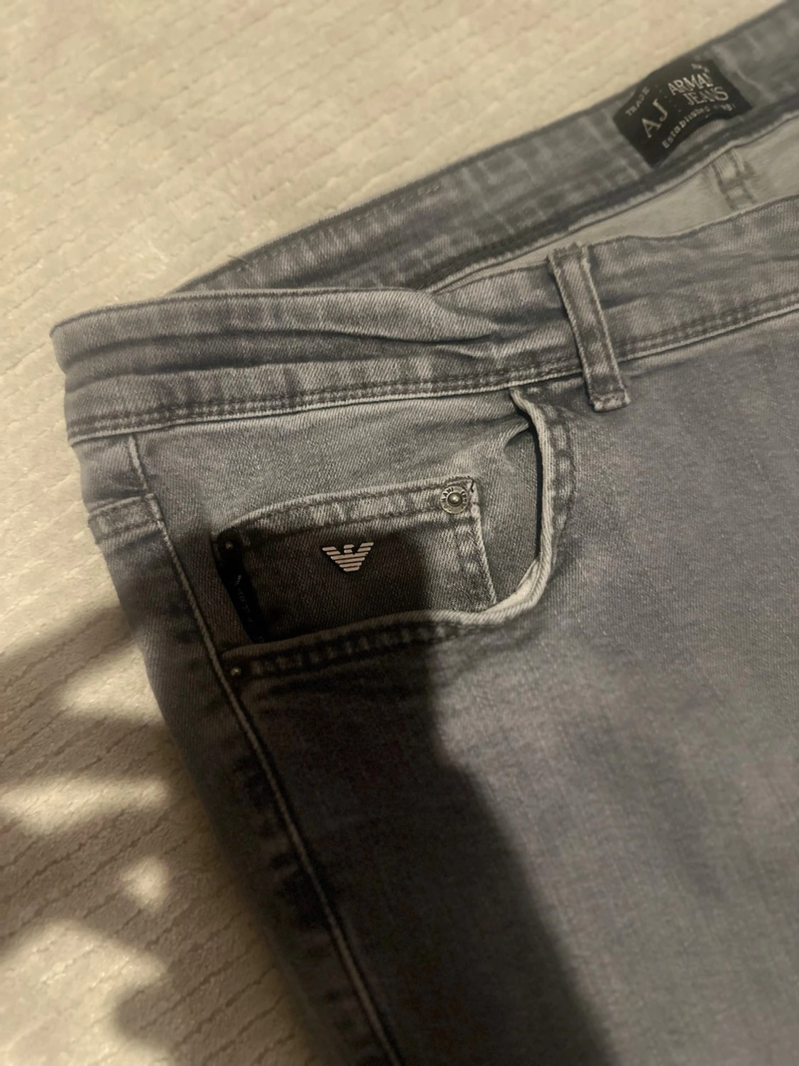 Grå jeans från Armani Jeans - 1