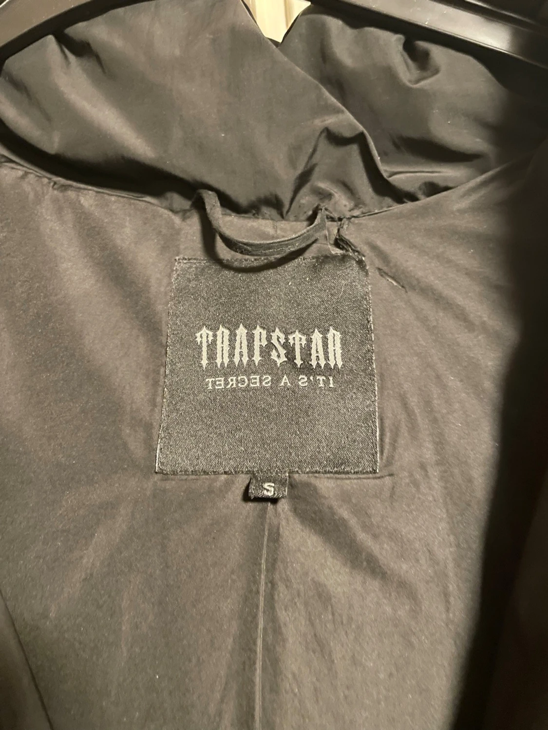 Svart pufferjacka från Trapstar - 4