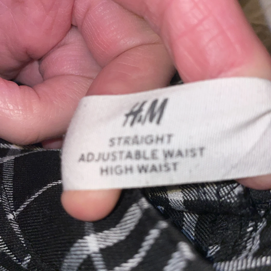 Svarta rutiga byxor från H&M - 3