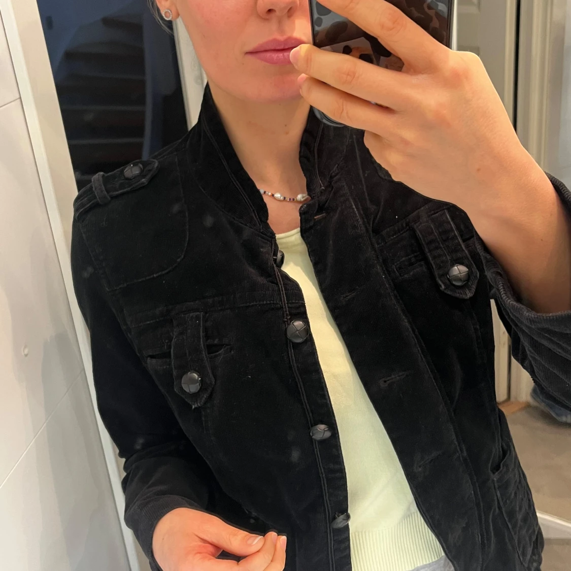 Svart manchesterjacka med knappar - 2