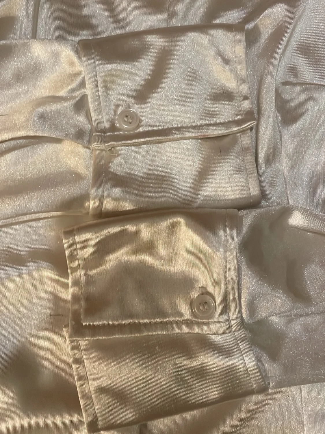 Champagnefärgad satinblus från H&M - 4