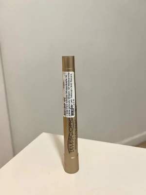 L'Oréal Telescopic Mascara guld - L'Oréal Paris Telescopic Mascara. Oöppnad.