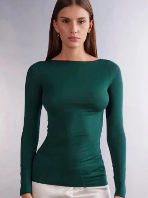 Mörkgrön intimissimi topp - Snygg och skön tröja från intimissimi. Säljs då den inte används. Skriv för mer info/ bilder💗