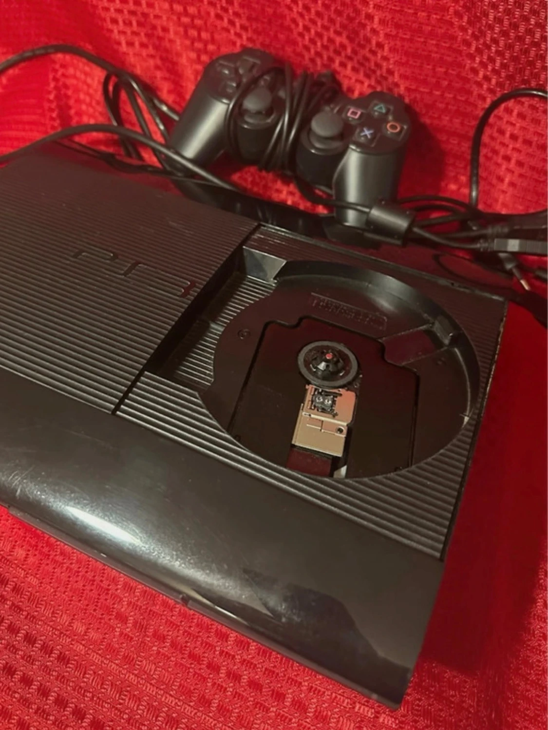 Sony PlayStation 3 Super Slim - 3