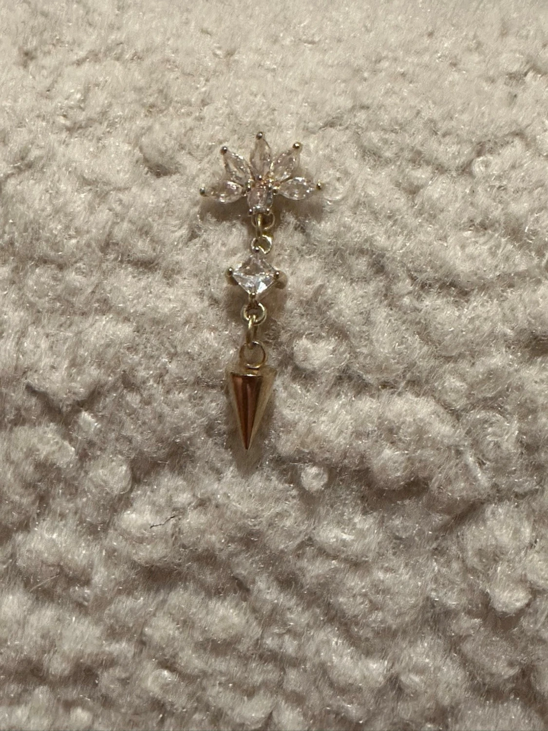 Guldglittrig örhänge med kristaller - 1