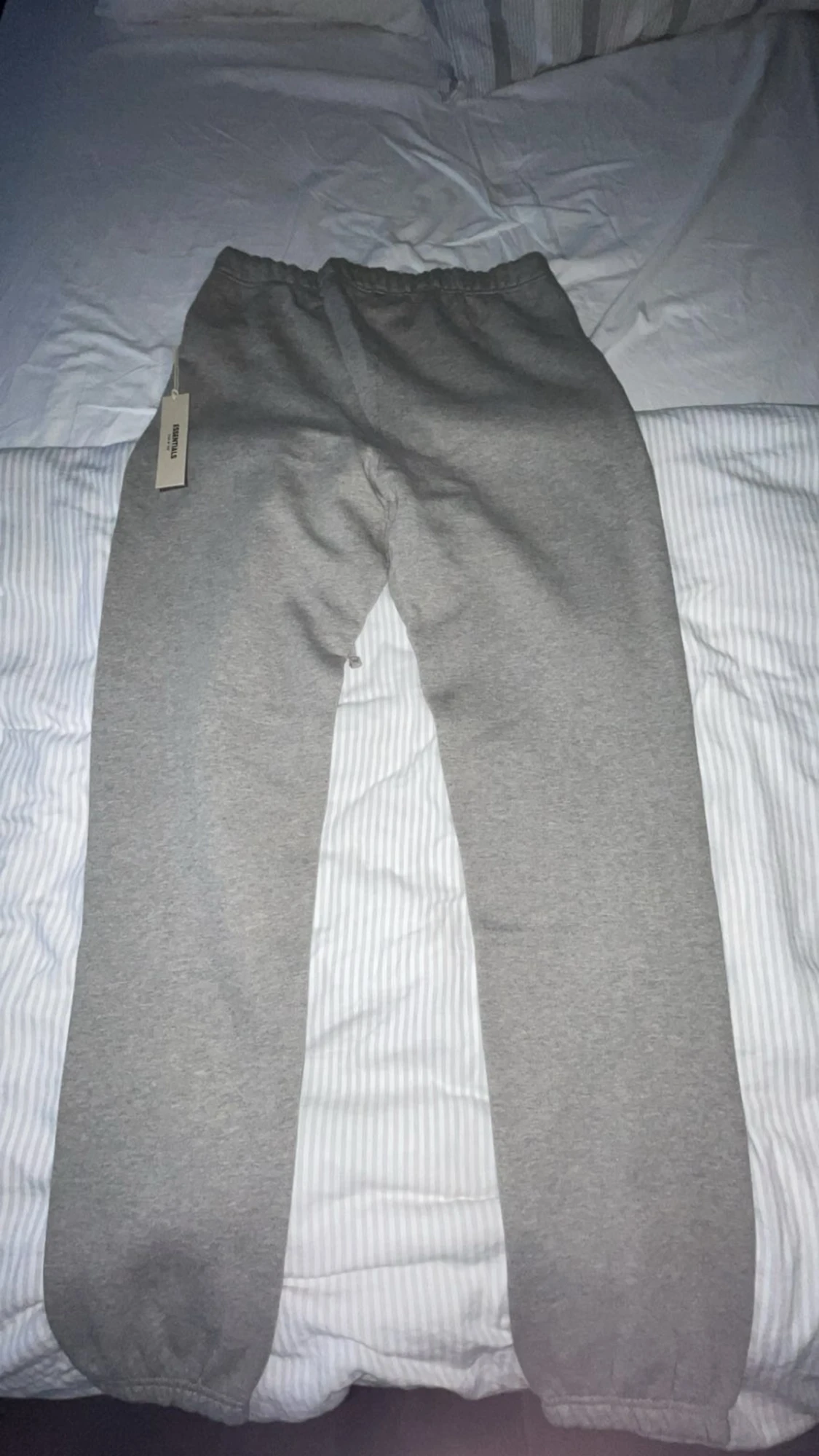 Grå Essentials mjukisbyxor med snörning - 1