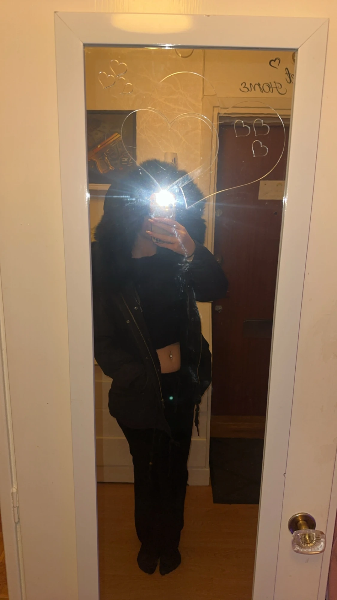 Svart pälsjacka med fluffig huva - 2