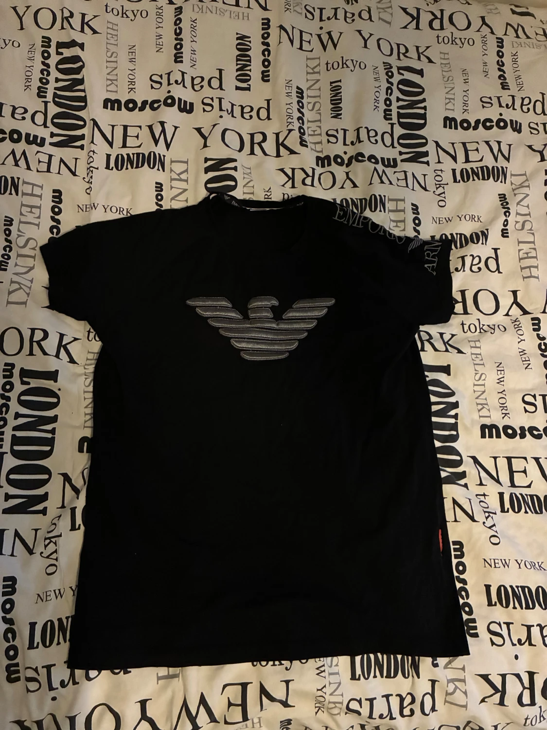 Svart Emporio Armani t-shirt M