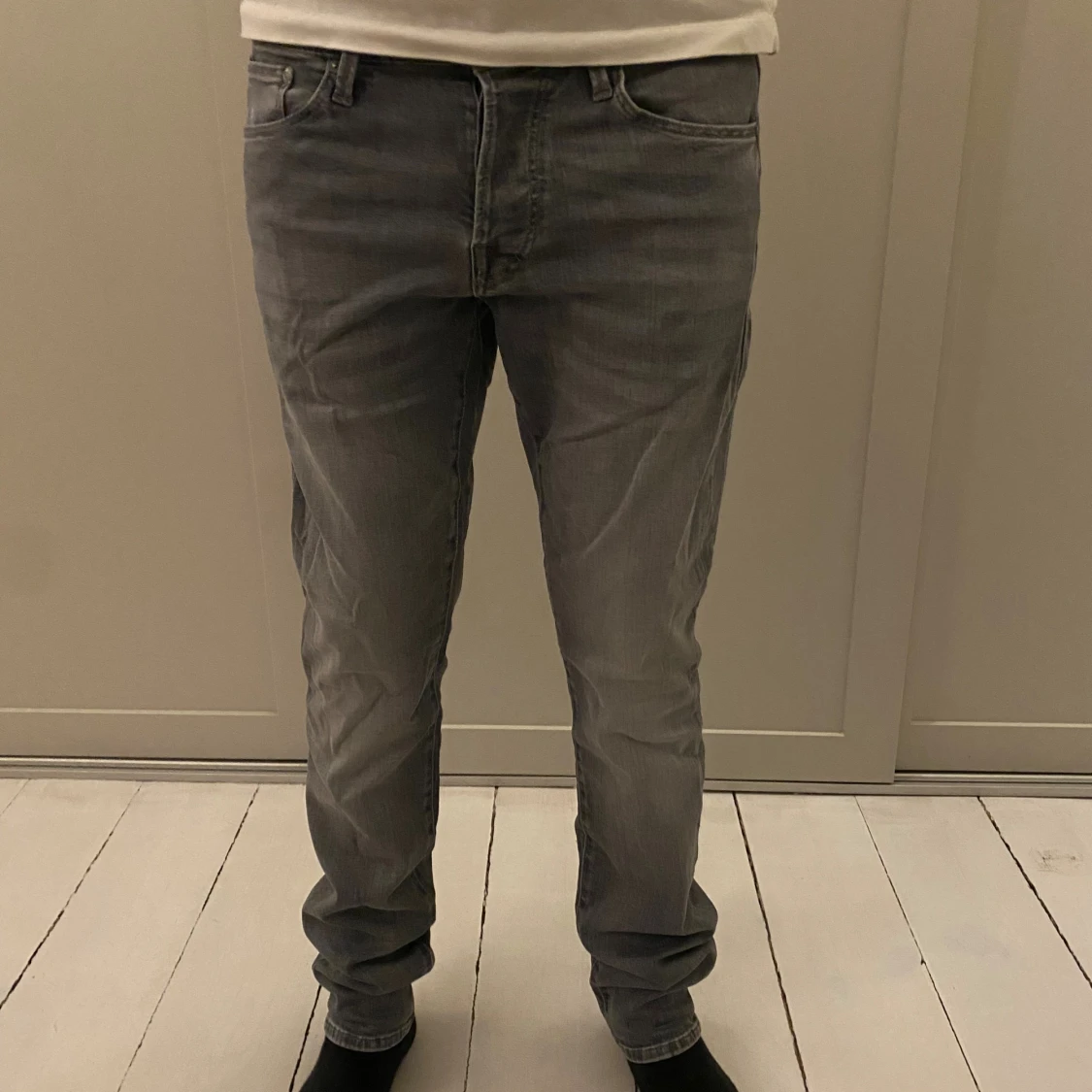 Grå jeans från Jack & Jones