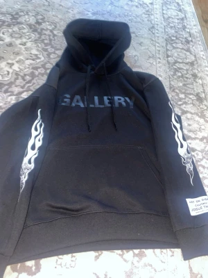  Gallery Dept hoodie - Helt ny Gallery Dept hoodie!