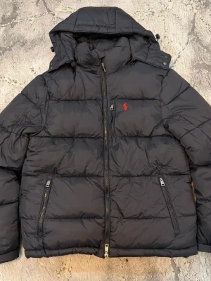 Ralp lauren jacka - Den är helt ny fick den som present. Priset kan diskuteras.