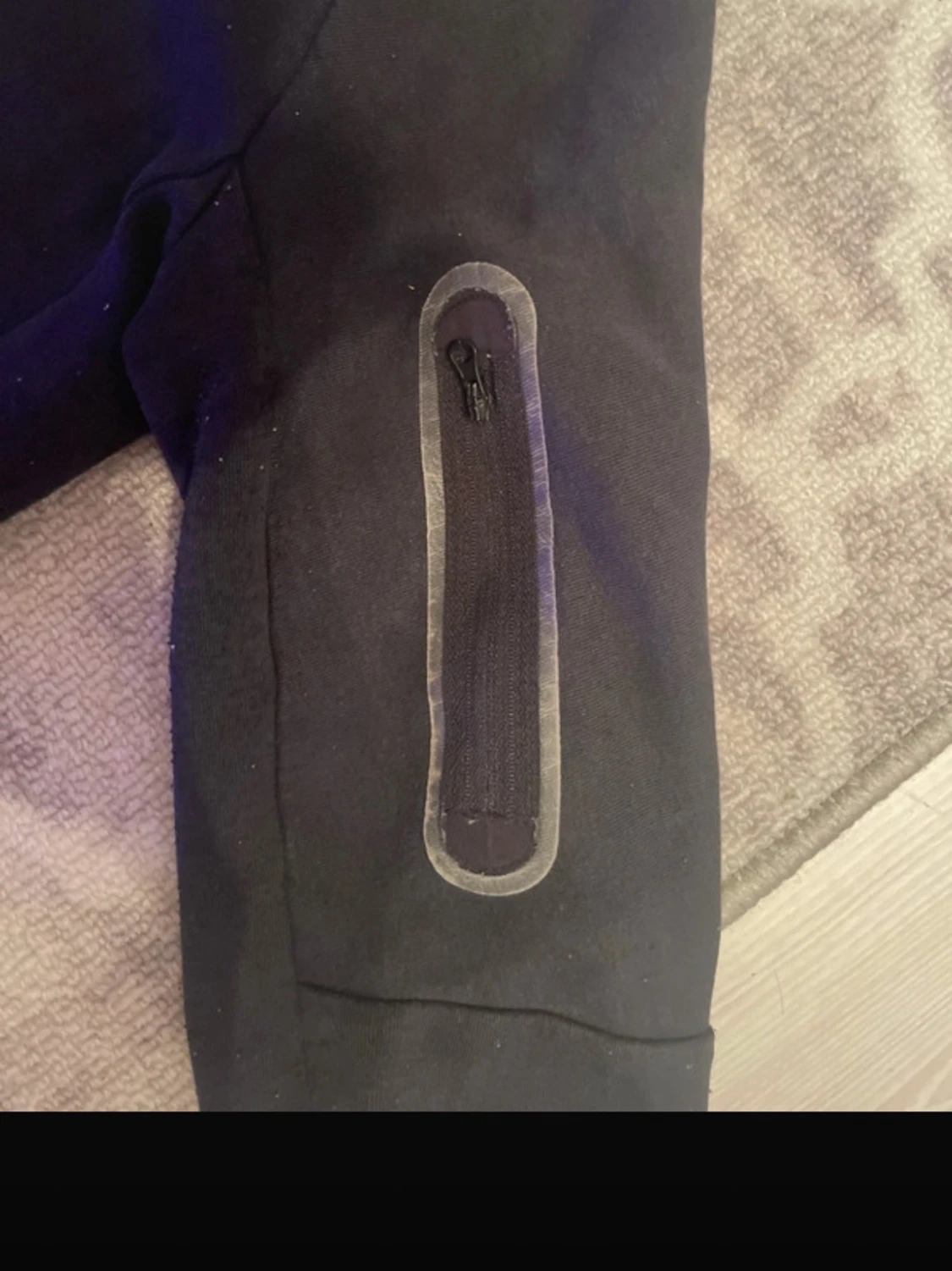 Svart hoodie från Nike med dragkedja - 3