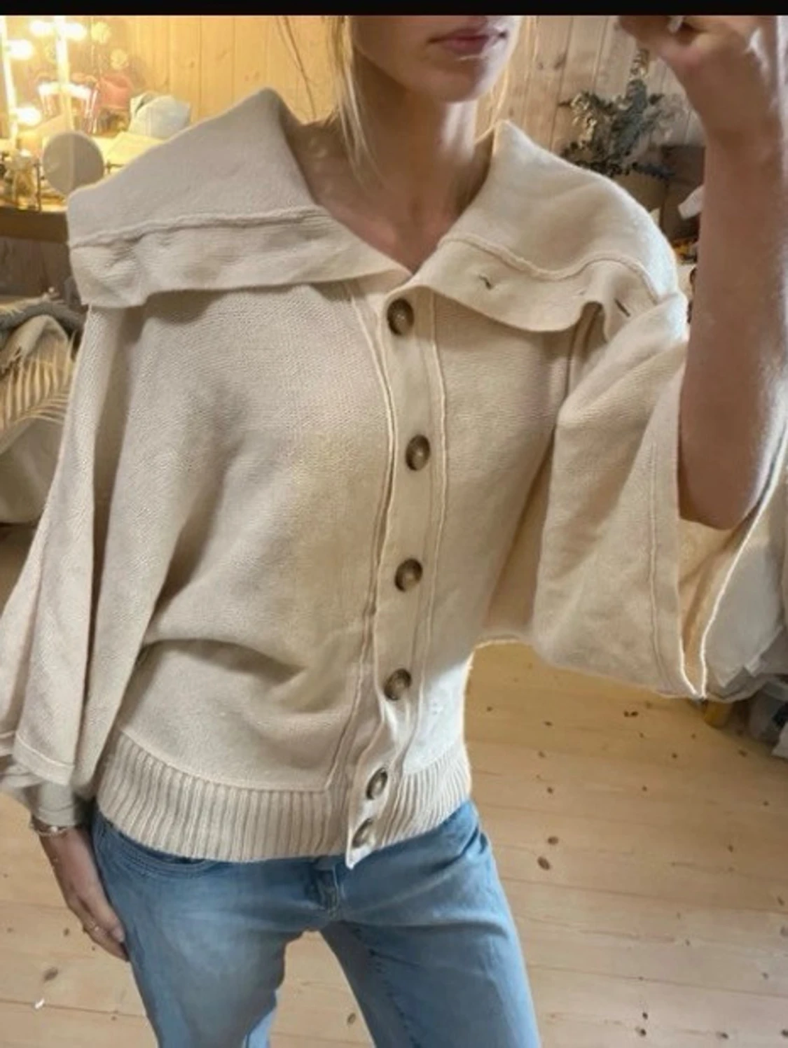 Trekvartsärmad kofta i ull