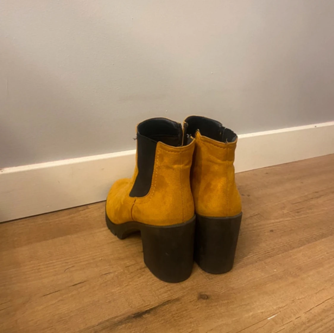 Kängor med klack - 2