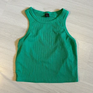 Grön topp - Grön topp från shein storlek s
