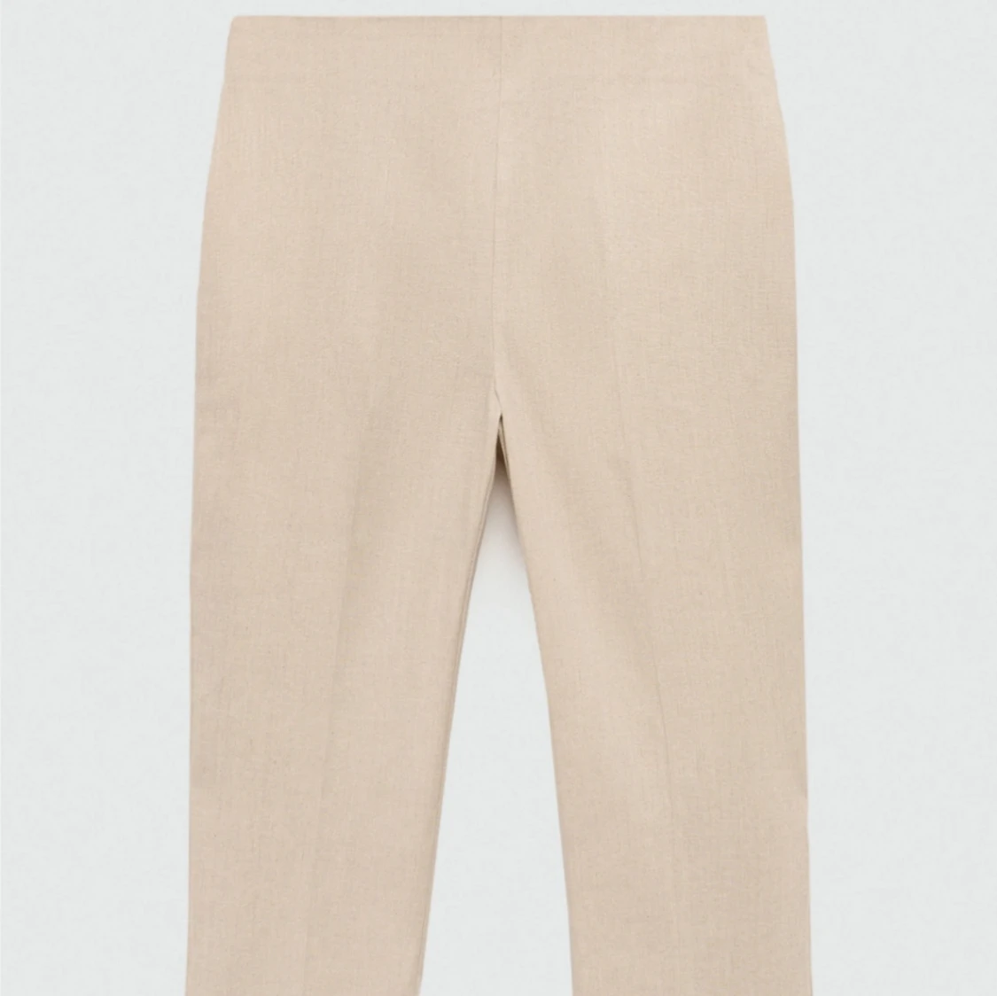 Beiga croppade kostymbyxor i linne från Mango - 2