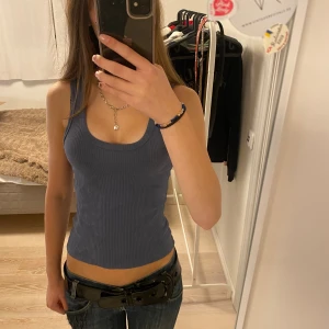 Mörkblått linne!🥰 - Jättefint blått linne!💞