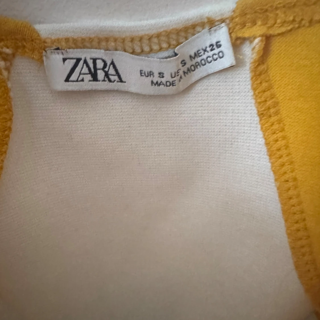 Midiklänning från Zara - 3