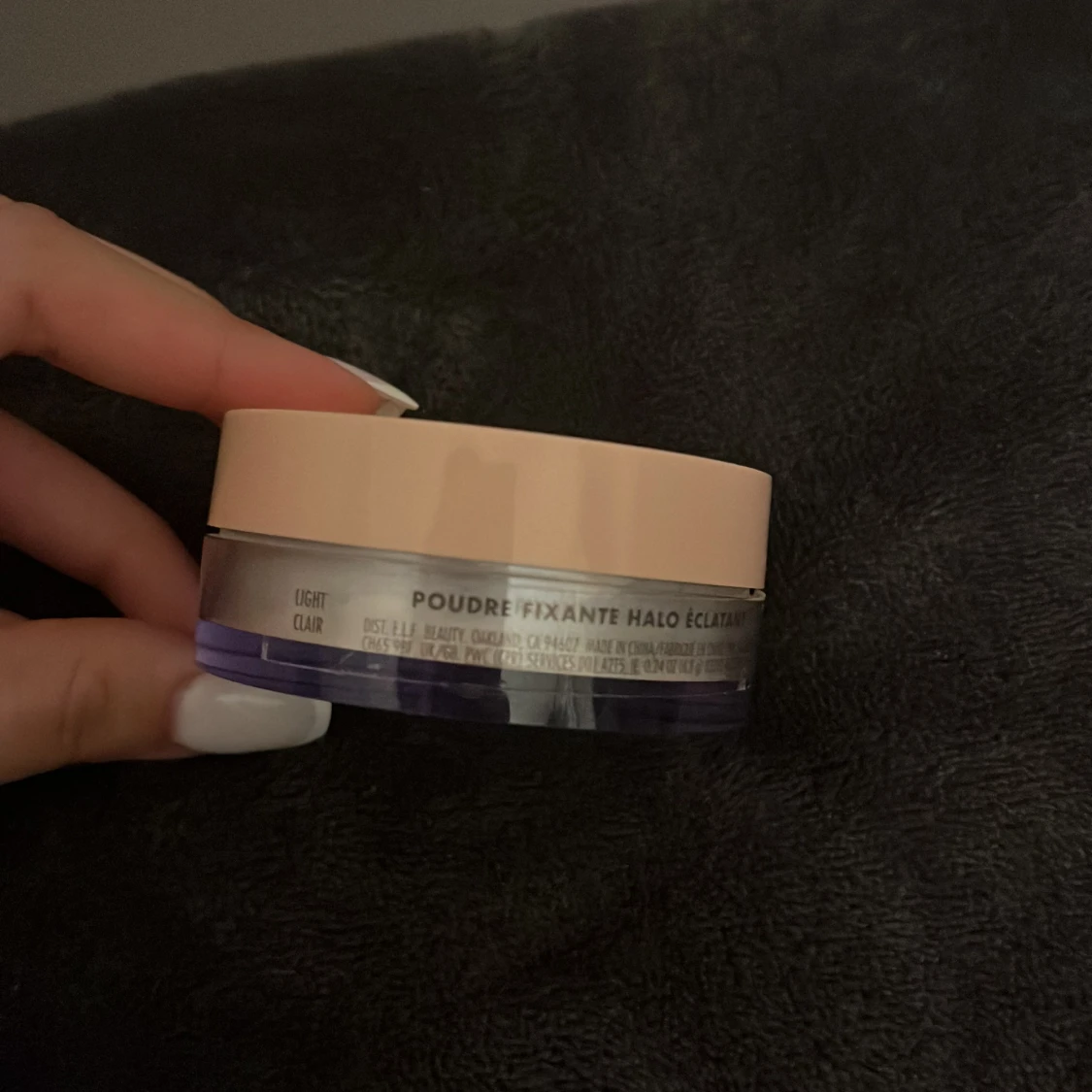 e.l.f. Halo Glow Setting Powder Light - 1