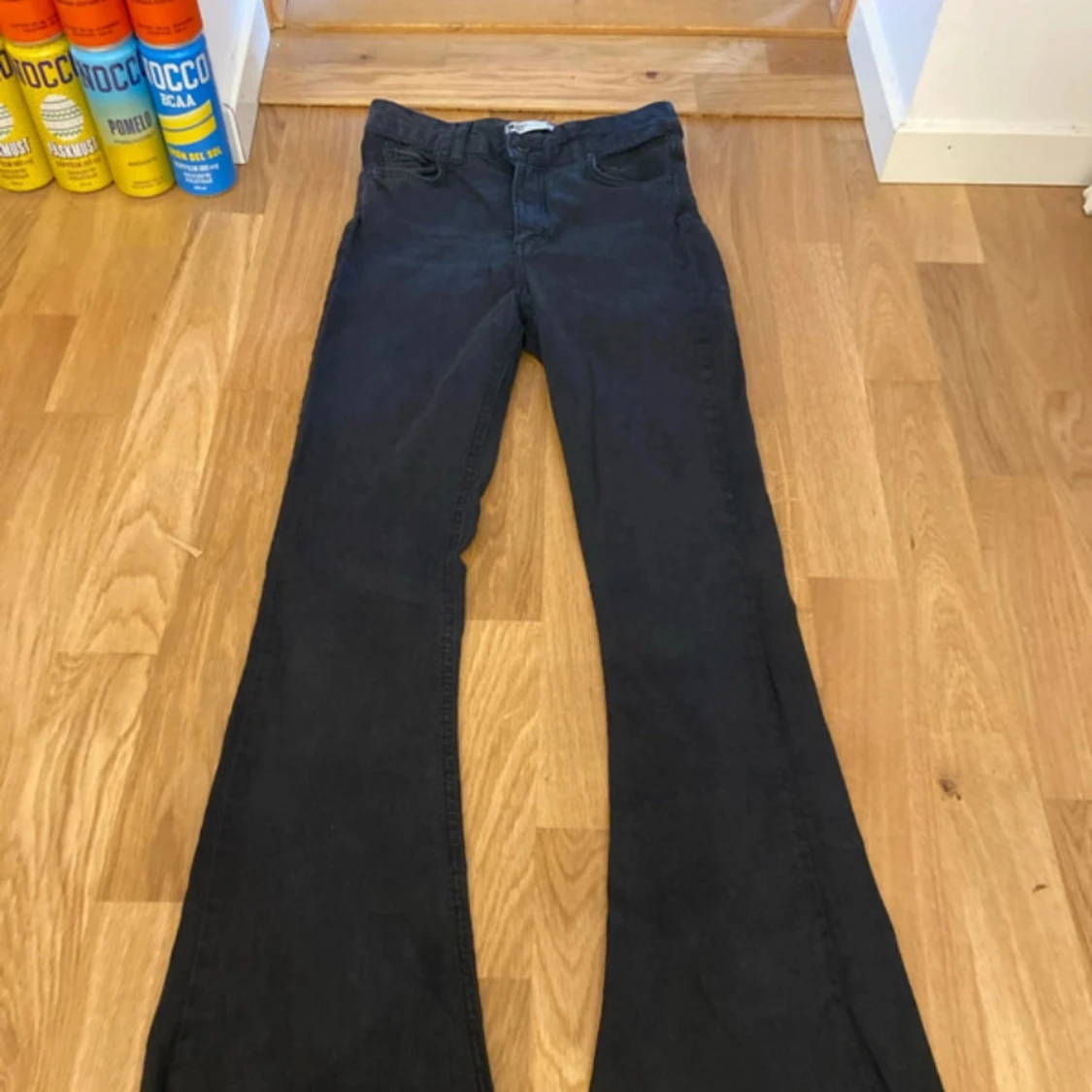 Svarta bootcut jeans från g perfect jeans - 1