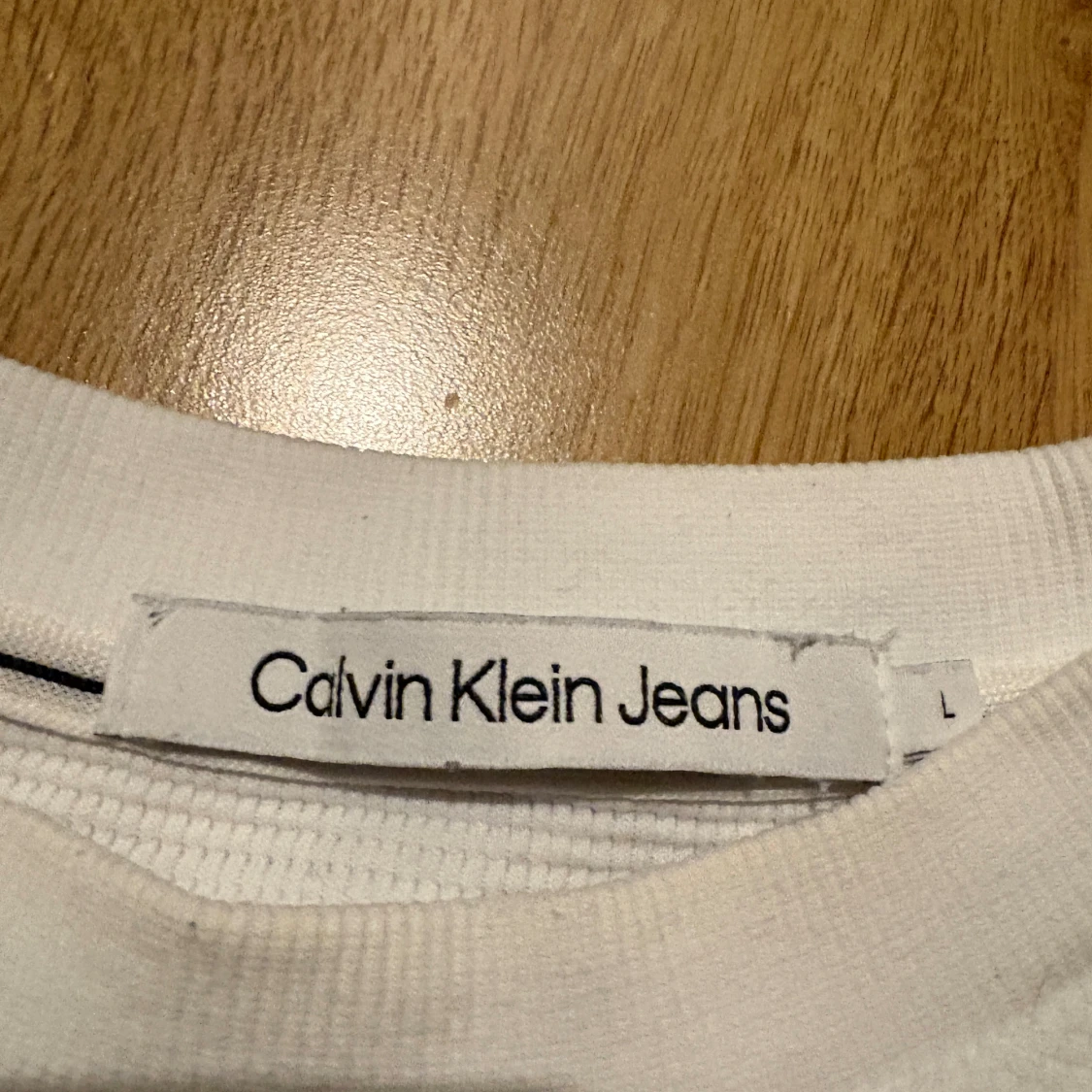 Vit sweatshirt från Calvin Klein Jeans - 2