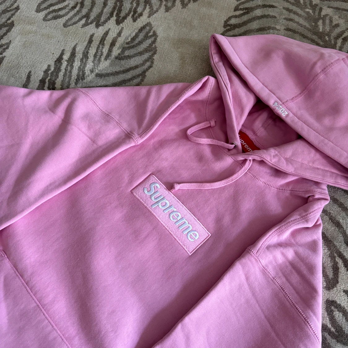 Pink Supreme hoodie  - 2