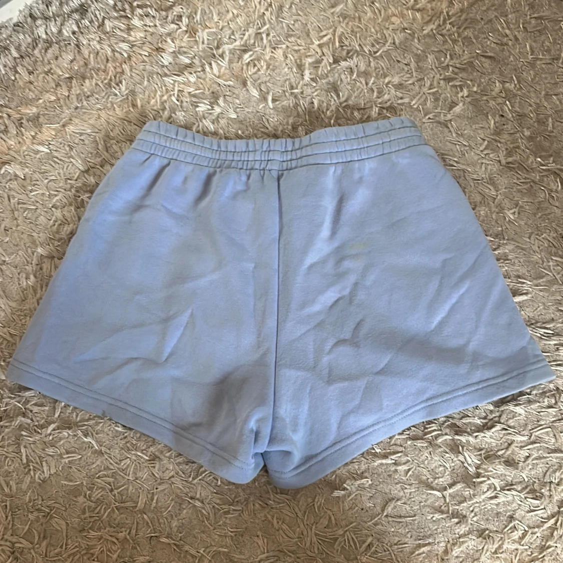 Ljusblå mjuka shorts från Rosemunde - 2