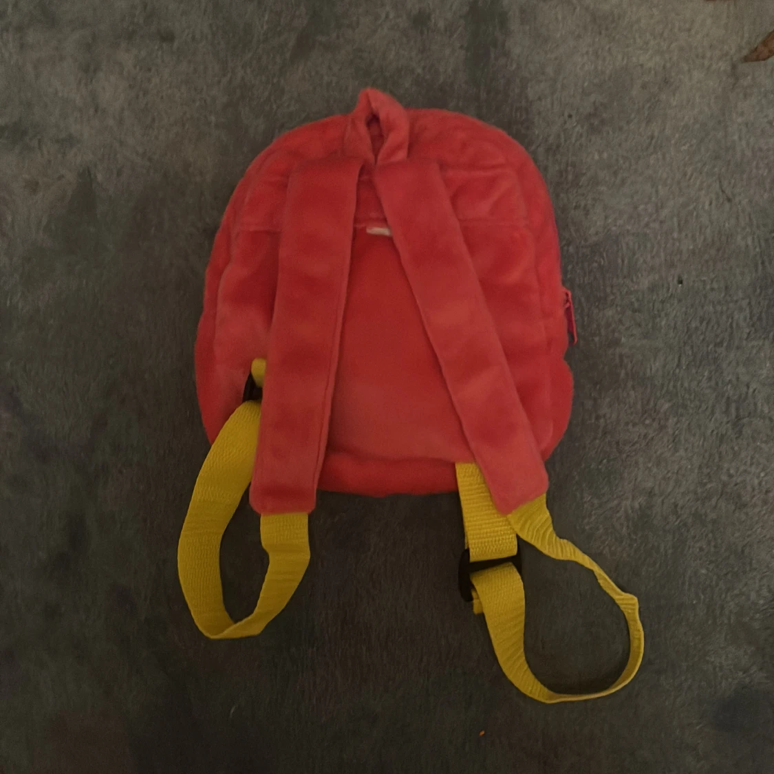 Hello Kitty rosa ryggsäck i plysch - 1