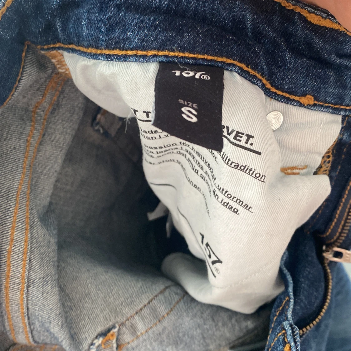 Blå jeans i storlek S - 1