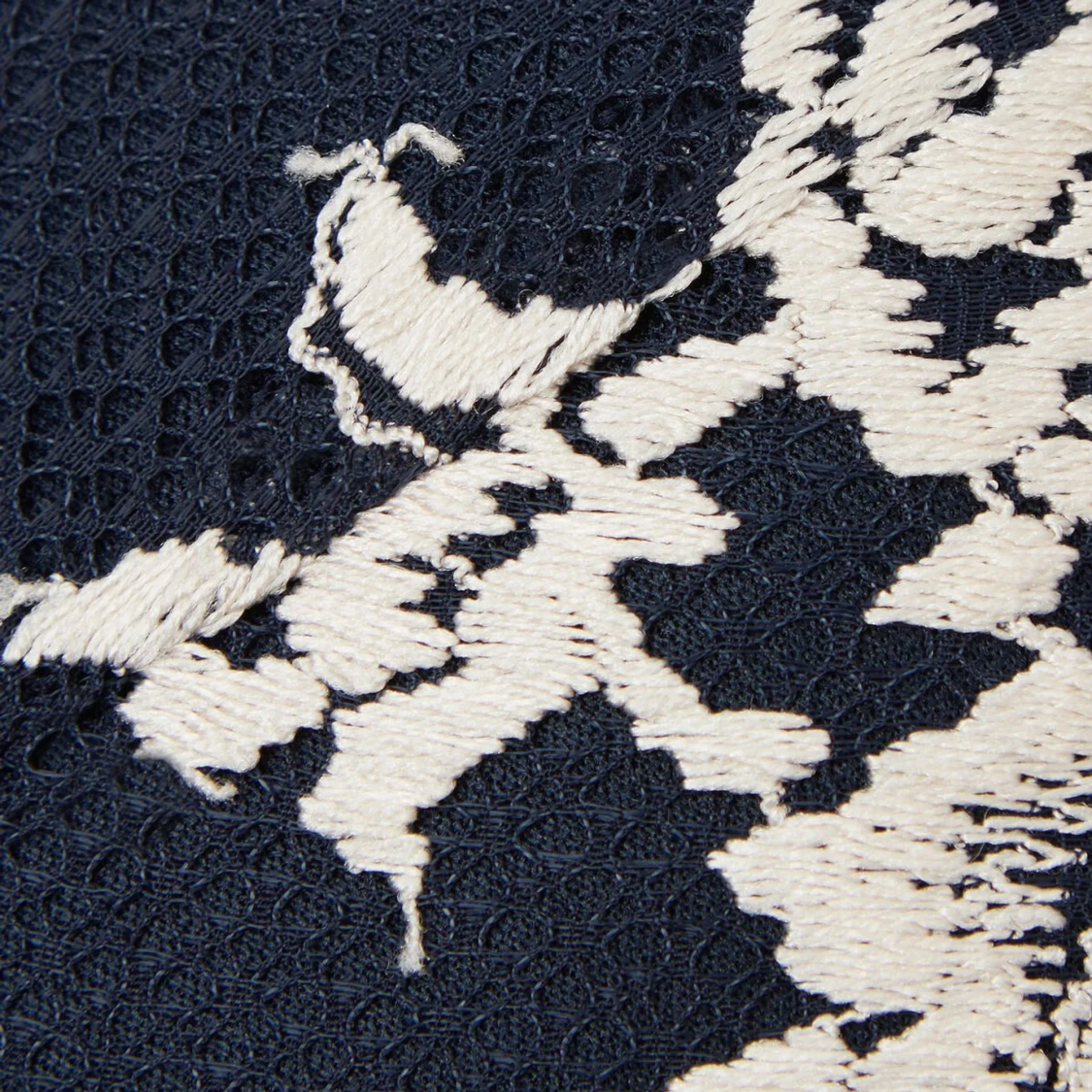 Mörkblå push-up spets-bh med blommigt mönster - 1