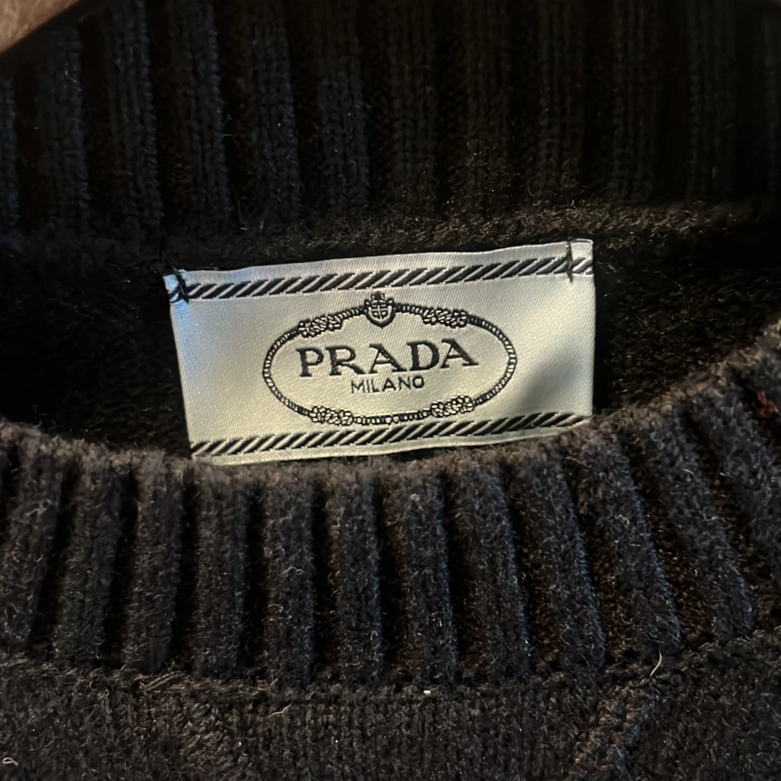 Svart Prada tröja - 3