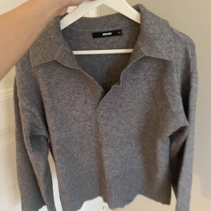 Bikbok tröja - Tröja från Bikbok. Vid frågor kontakta mig💕