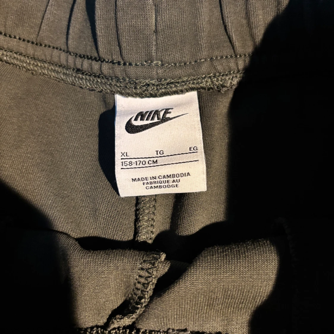 Nike x FC Barcelona mjukisbyxor olivgrön - 4