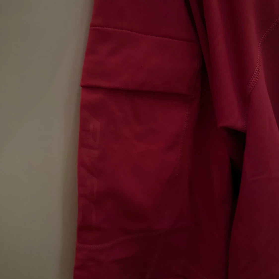 Rosa RevolutionRace shorts med fickor - 1