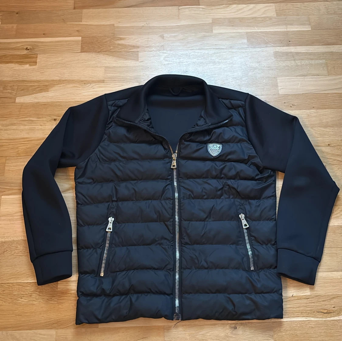 Svart cardigan  från EA7 Emporio Armani