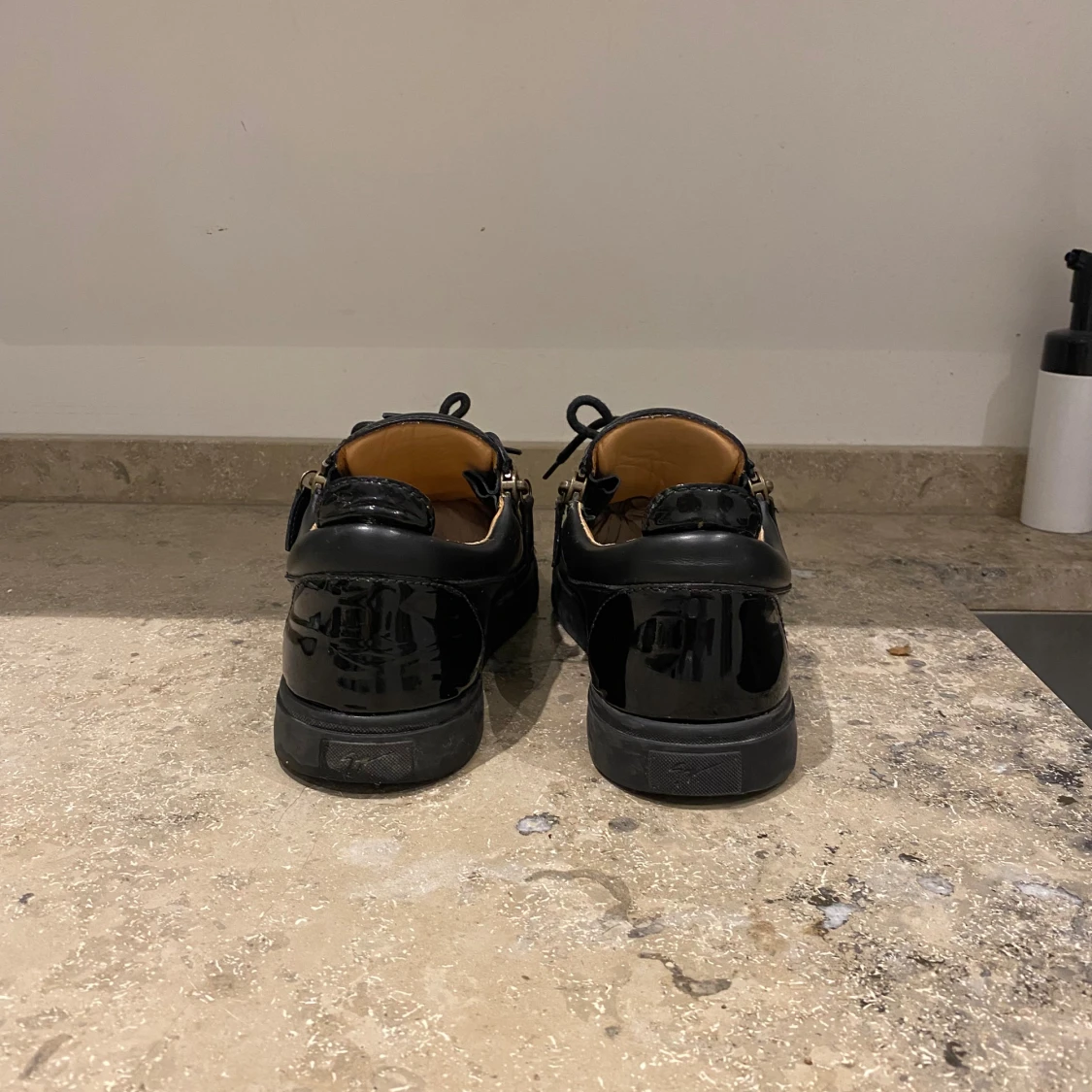 Svarta sneakers från Giuseppe Zanotti - 1