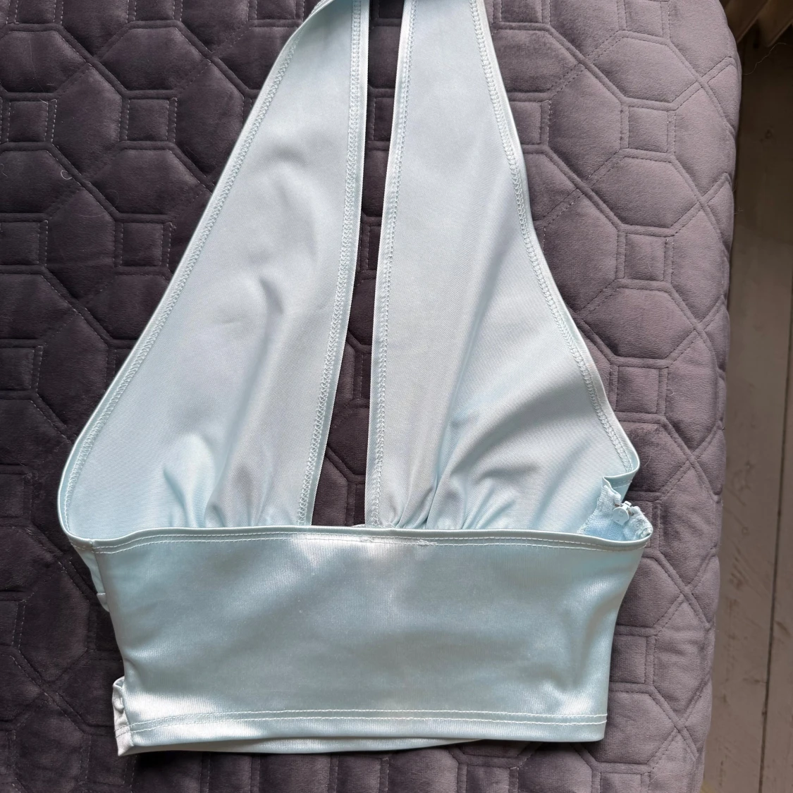 Ljusblå satin top  - 2