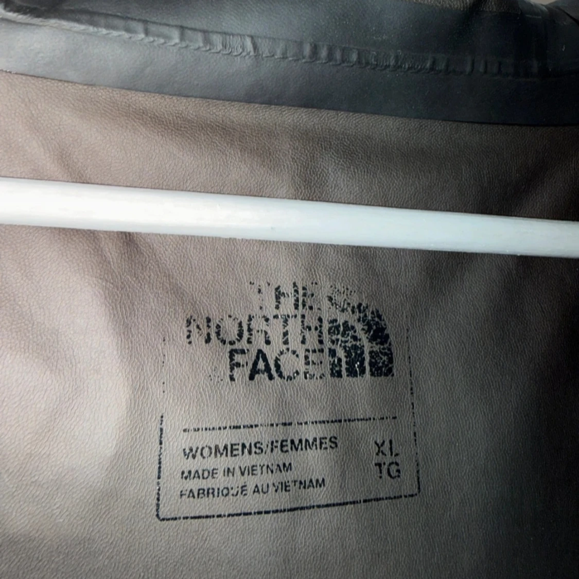 Svart vindjacka från The North Face nyskick - 4