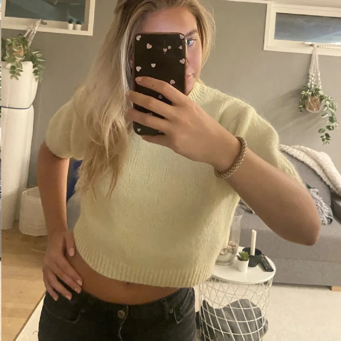 Ljusgul croppad stickad topp - 2