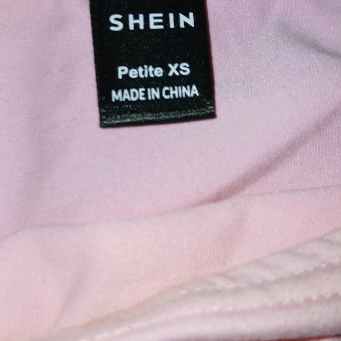 Ljusrosa offshoulder topp från SHEIN - 2