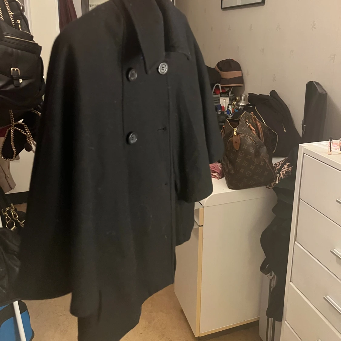 Svart poncho kappa - 3