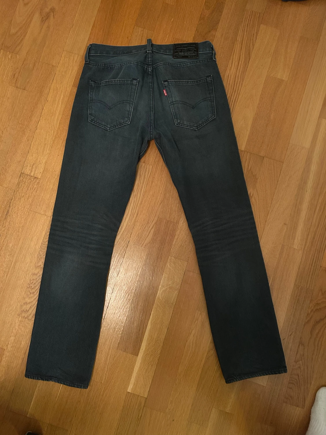Levi's 501 mörkgrå jeans straight fit - 1