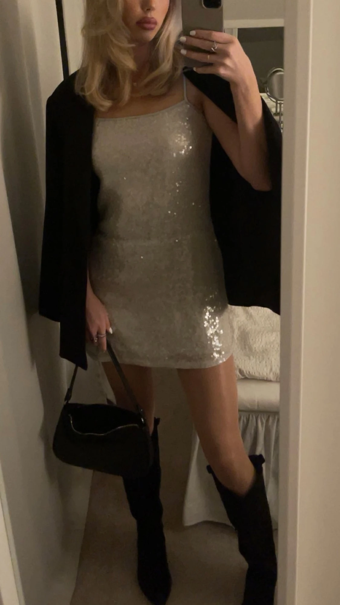 Paljettklänning - 4