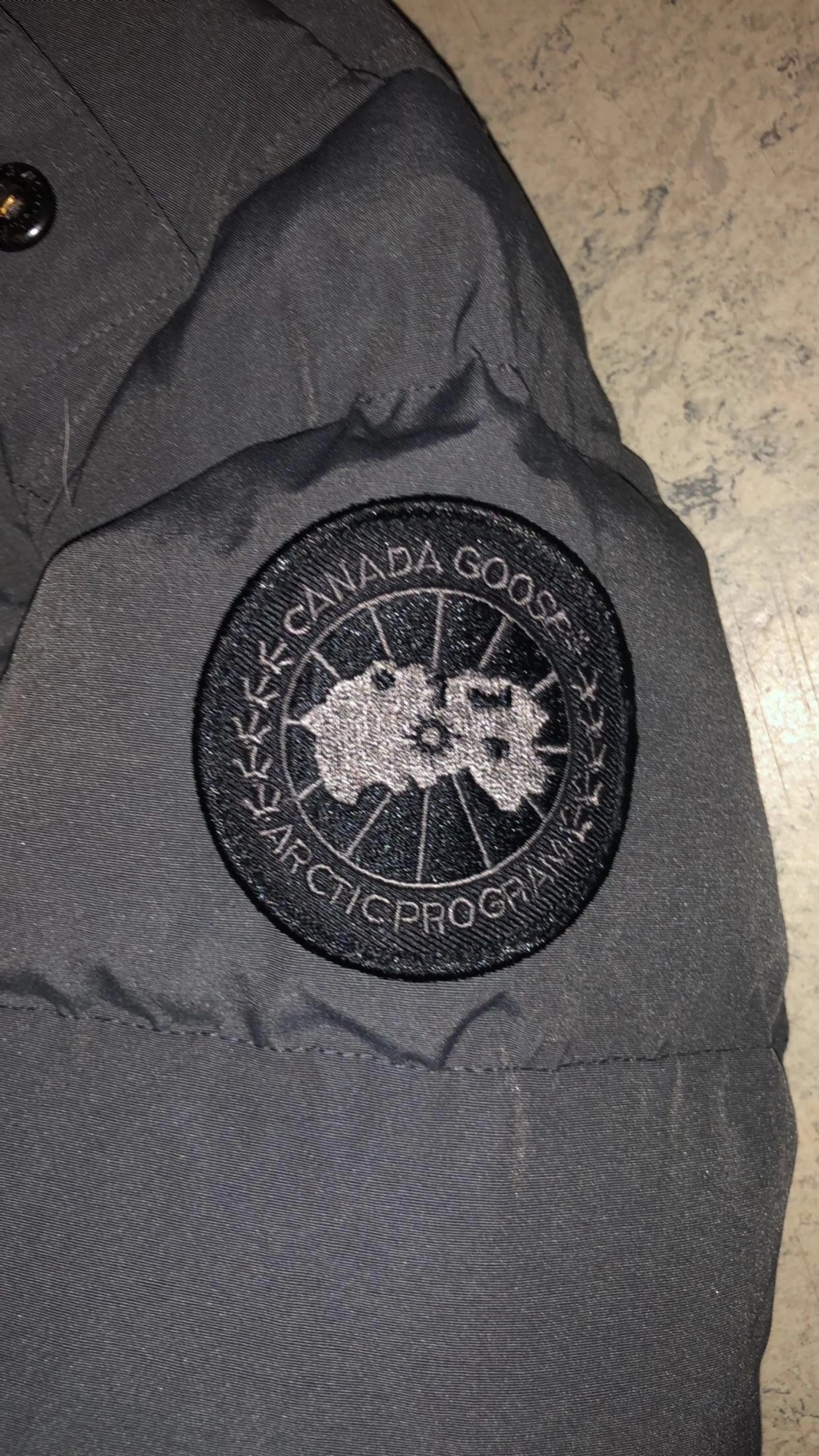 Äkta grå canada goose jacka  - 2