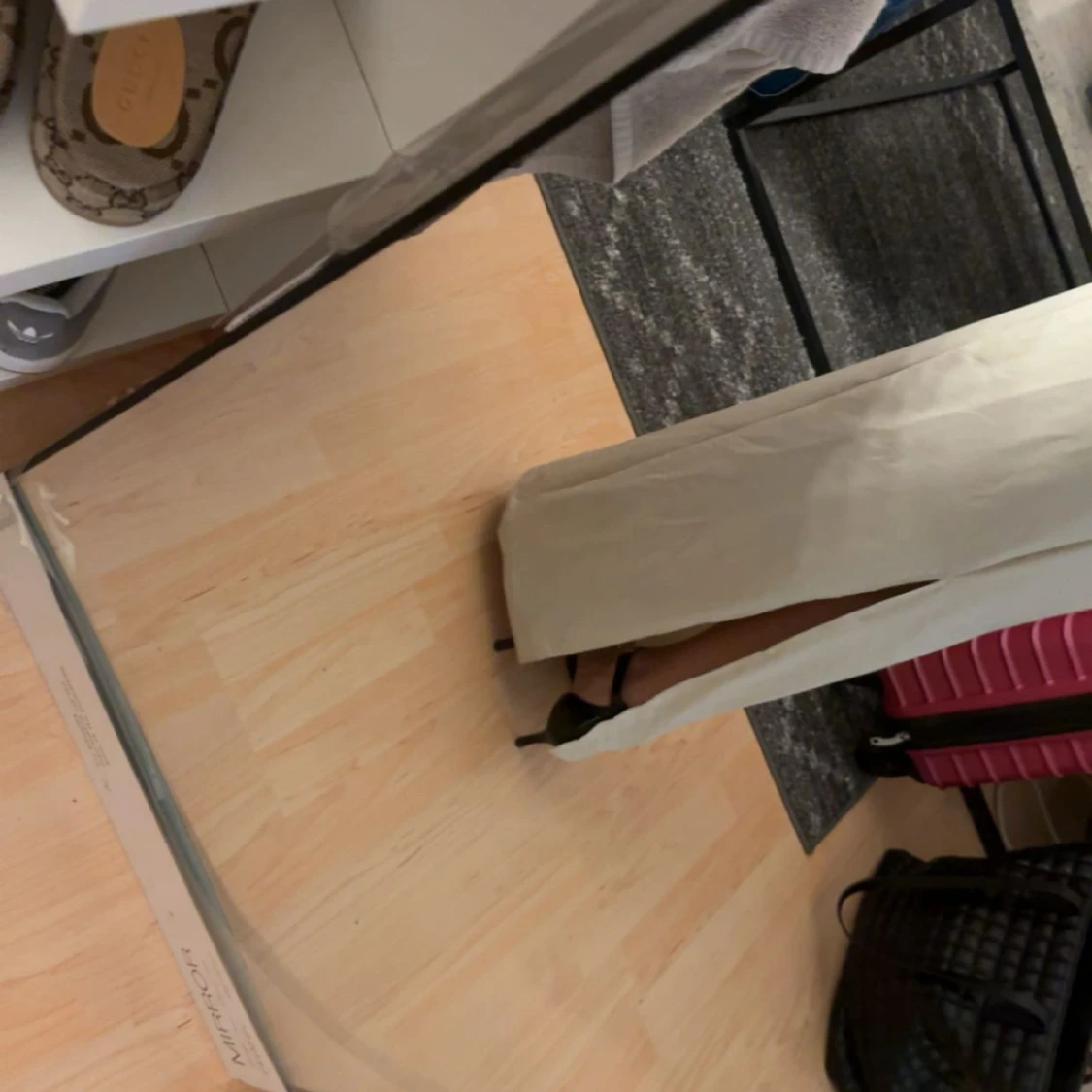 Champagnefärgad axelbandslös långklänning - 1