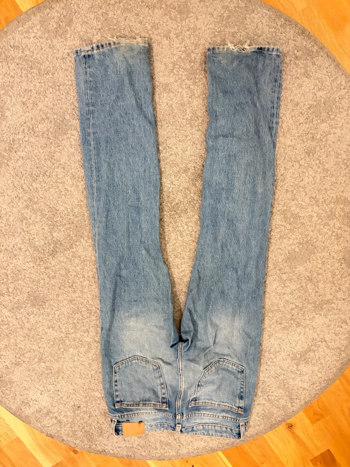 Weekday Pin Mid Straight Jeans 26/32 - 1